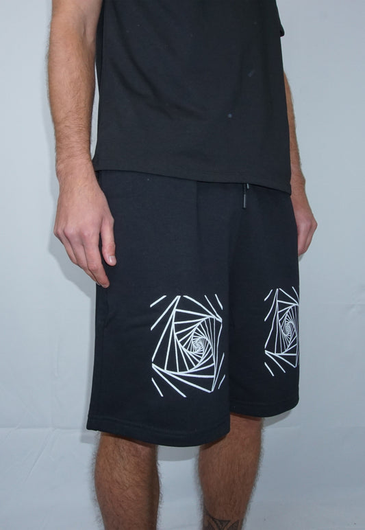 BERMUDA Q1 BLACK